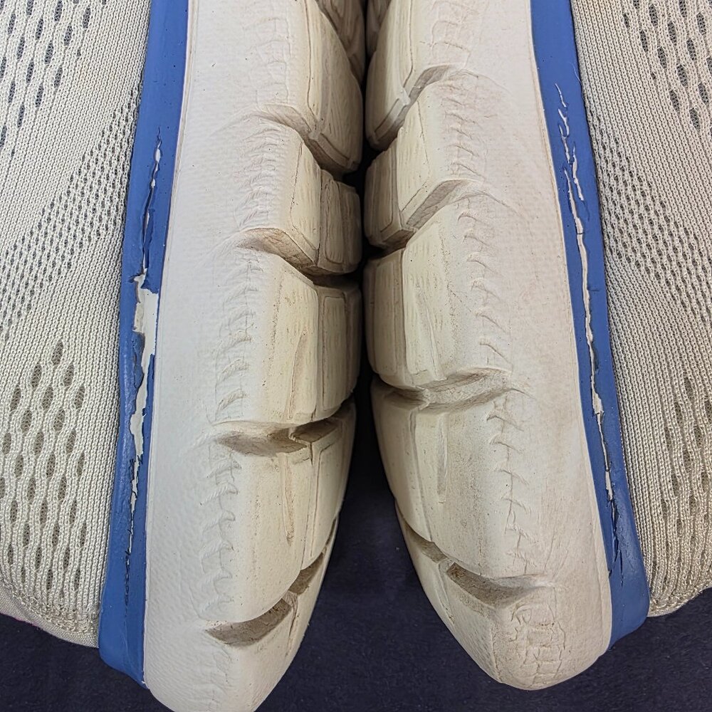 Skechers Slip-On Sneakers Women’s 8.5 Memory Foam - Picture 7 of 10